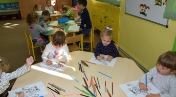 Bibliotekarze z wizytą w przedszkolu