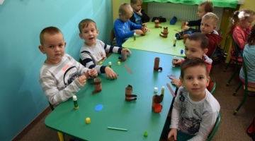 Bibliotekarze z wizytą w przedszkolu