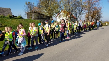 Odblaskowa wycieczka do leśniczówki
