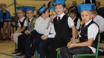 Dzień Edukacji Narodowej,  Pasowanie pierwszoklasistów 