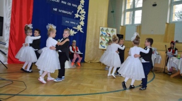Dzień Edukacji Narodowej, Pasowanie pierwszoklasistów 