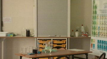 Otwarcie wspaniałego laboratorium biologiczno – chemicznego, będącego wygraną w konkursie Koloratorium