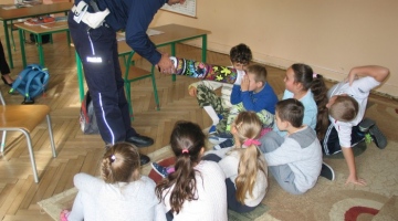 Kocham Cię Babciu, Kocham Cię Dziadku – odblaskowa akcja Policji