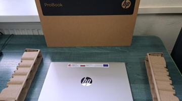 Nowoczesny sprzęt dla uczniów i nauczycieli – szkoła doposażona w 12 laptopów!!